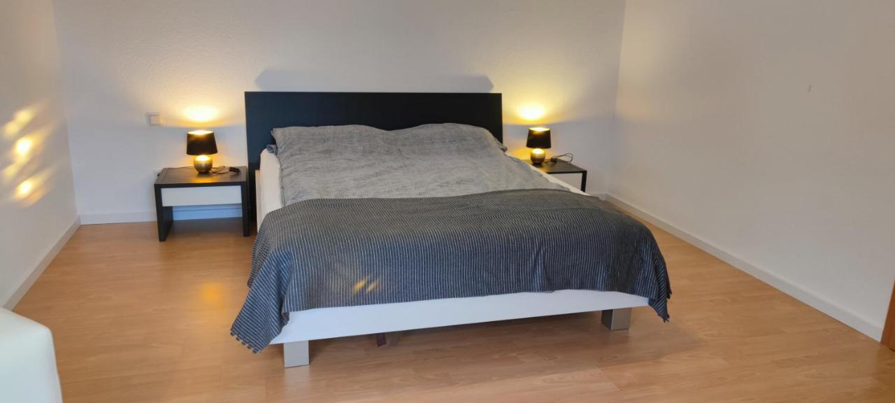 Moderne Ferienwohnung Lindlar, Dorf- Und Waldnah, Gratis W-Lan, Nr Extérieur photo